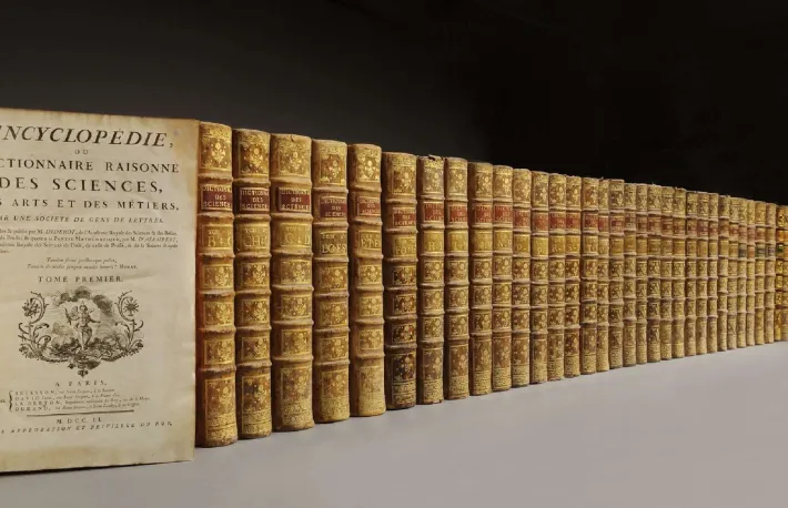 Photograph of many books from the encyclopedia